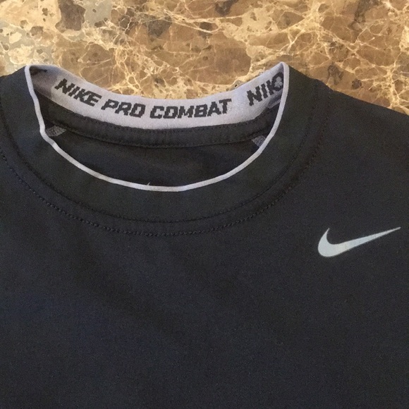 Nike Pro Combat Dri-Fit Black Short Sleeve Compression Shirt Baselayer size L - Picture 3 of 10